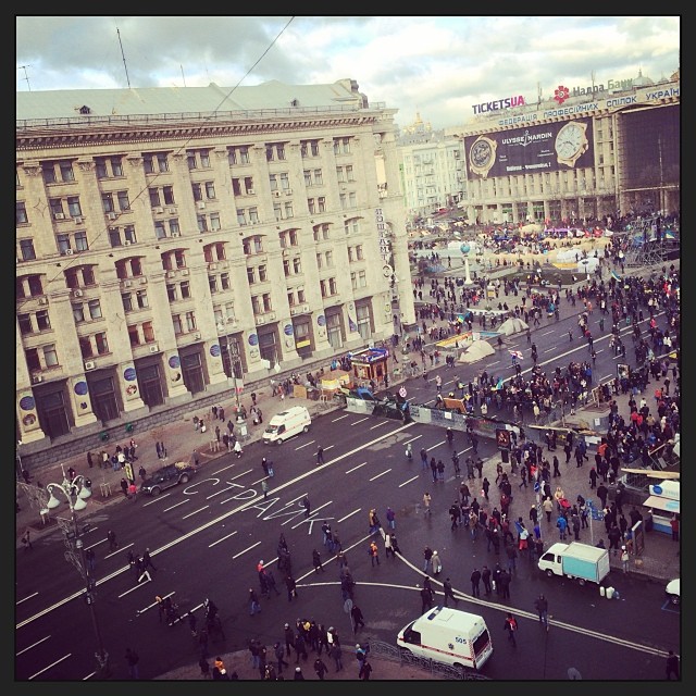 Instagram: Crowds forming Monday morning #euromaidan