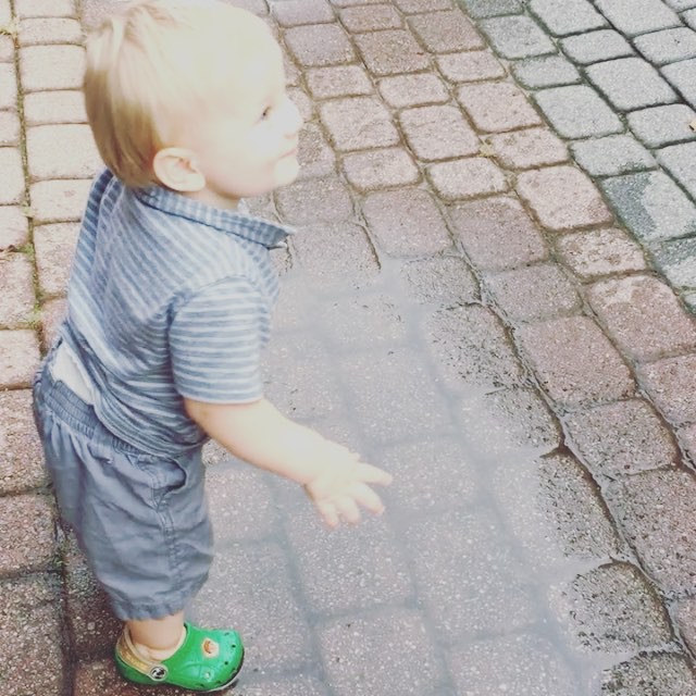 Instagram: Kiddo's first puddle!