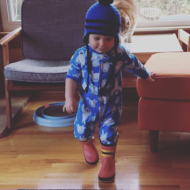 Instagram: E insisted on traipsing around this morning with his soon-to-be coop boots and his Grammy hat. #toddlerwithanopinion #toddlerfashion