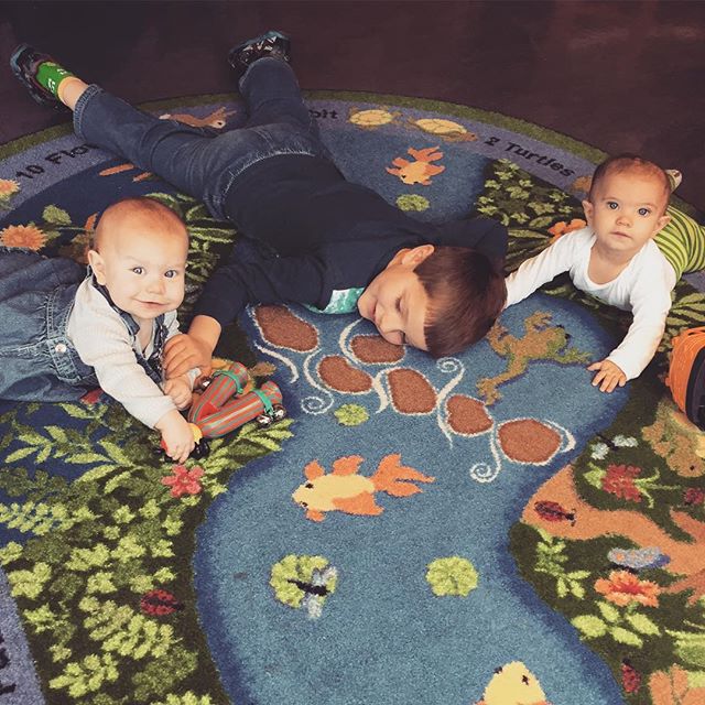 Instagram: Anka, Elliott, & Adelaide #friendswhoarefamily